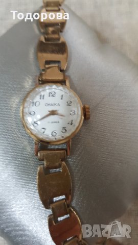 Позлатен дамски руски механичен часовник "Чайка", снимка 2 - Антикварни и старинни предмети - 31180232