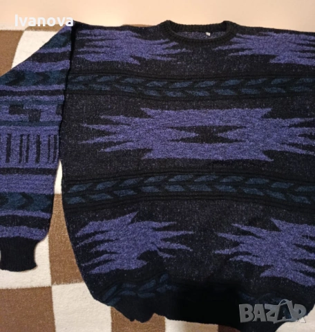 Половер вълнен в черно и тъмно лилаво