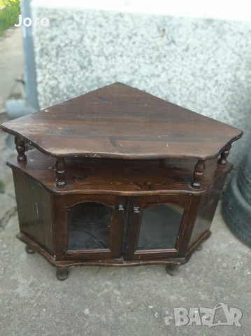 тв ъглов шкаф, снимка 3 - Шкафове - 54230373