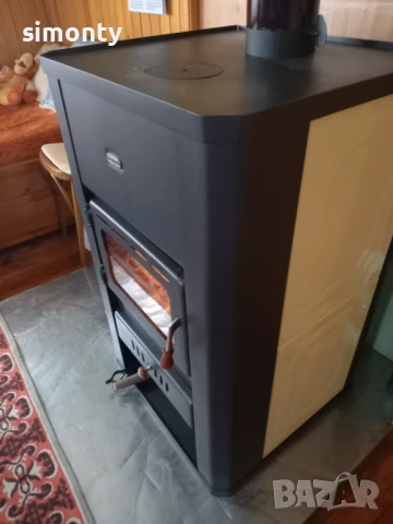 Продавам отоплителна печка на дърва, снимка 1