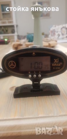 Продавам електронен часовник стативен, снимка 1