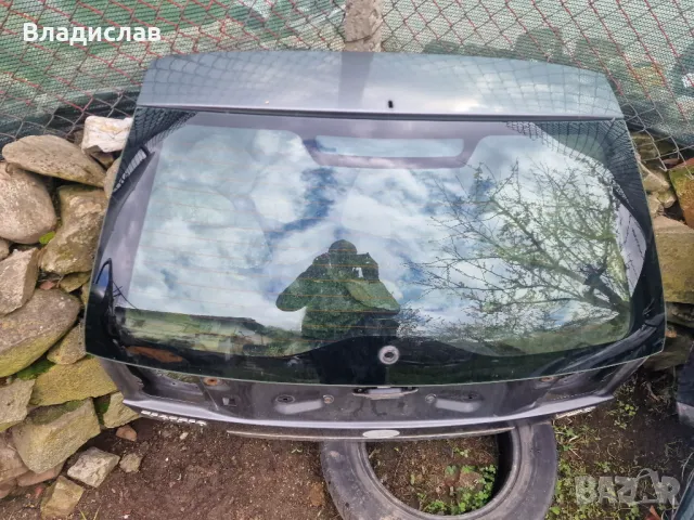 Заден капак Volvo v40 