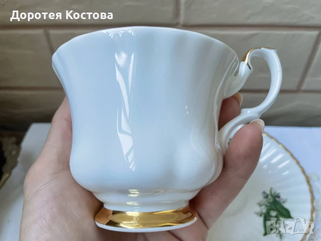 ROYAL ALBERT Красив смесен двоен комплект за чай от Англия, снимка 4 - Антикварни и старинни предмети - 50812321