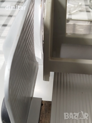 Немска слайс машина GRAEF - 130 W, снимка 4 - Кухненски роботи - 52562689