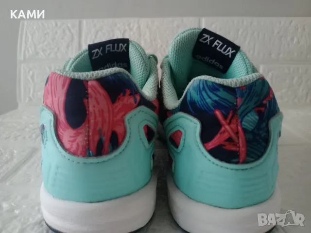 Adidas Limited Edition маратонки 33н, снимка 6 - Детски маратонки - 49526543