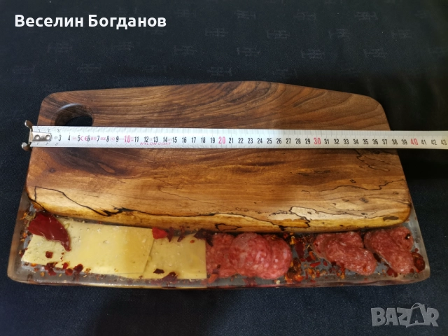 Плато за сервиране и рязане орех и епоксидна смола , снимка 4 - Прибори за хранене, готвене и сервиране - 52682132