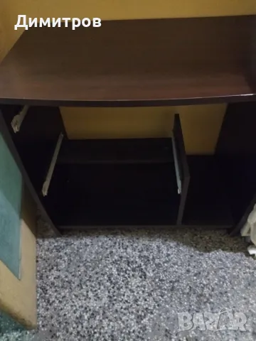 Бюро, снимка 1