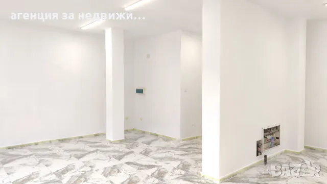 Помещение под наем в кв.Гривица , снимка 3 - Магазини - 50206697