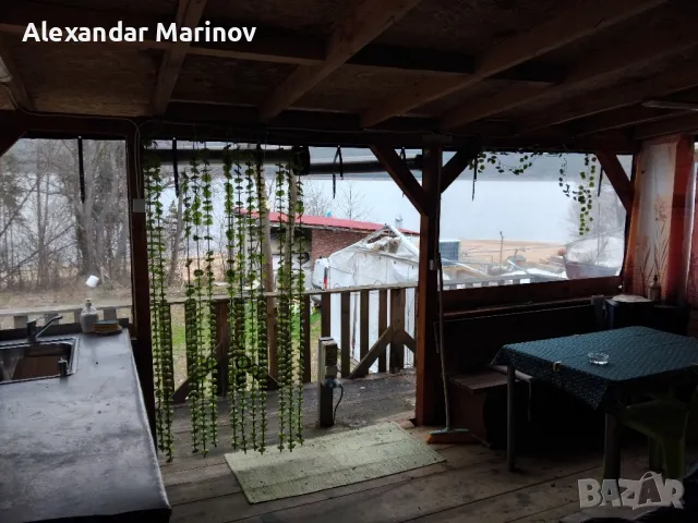 Каравана с навес на язовир Искър , снимка 3 - Каравани и кемпери - 49729598