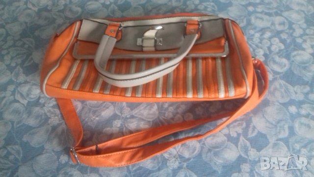 Дамски чанти,нови и използвани,моля разгледайте, снимка 6 - Чанти - 29217525