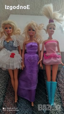 1999 и 2010 Mattel красиви кукли Барби , снимка 1