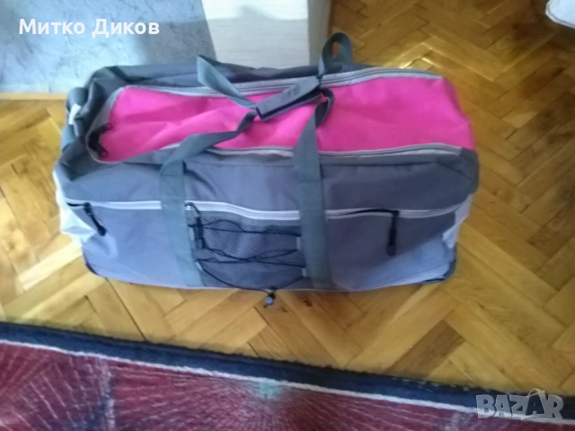 Сак за пътуване Урбан марков с колелца голям 72х40х31см с много прегради