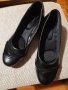 раз.40 СТЕЛКА-26,5см ЧЕРНИ ОБУВКИ С ПЛАНФОРМА-3см ОТ МЕКА КОЖА УДОБНИ носени само веднъж, снимка 3