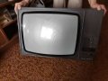 Цветен телевизор В. Търново 1989,работещ с дистанционно