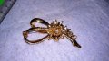 ИЗУМИТЕЛНО КРАСИВА ДЕБЕЛО ПОЗЛАТЕНА ФЛОРАЛНА БРОНЗОВА БРОШКА с ФАСЕТИРАНИ АМЕТИСТ КАМЪЧЕТА 33123, снимка 10