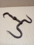 Стар Масивен Ръчно Кован Ченгел За Дране На Животни. , снимка 2