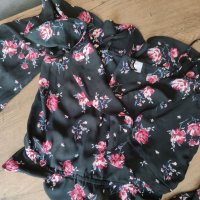 Продавам дамска пролетна блуза, снимка 4 - Блузи с дълъг ръкав и пуловери - 36608495