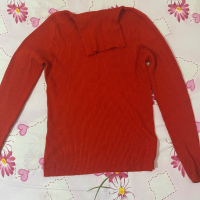 Чисто нова червена блуза с поло , снимка 1 - Блузи с дълъг ръкав и пуловери - 44642533