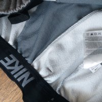 Nike Mens Therma Tapered Graphix Training Sweatpants - страхотно мъжко долнище КАТО НОВО 4ХЛ, снимка 10 - Спортни дрехи, екипи - 38363860