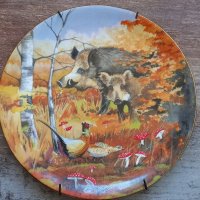 Декоративна порцеланова чиния с ловни мотиви , снимка 1 - Декорация за дома - 38985262
