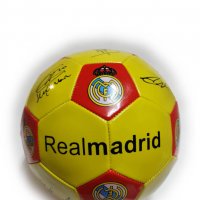 Футболна кожена топка за игра на футбол с отбор Реал Мадрид, снимка 1 - Футбол - 24889317