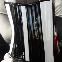 Лачен корсет под бюста в черно и бяло Busk с метални банели, снимка 5 - Корсети, бюстиета, топове - 35025136