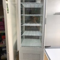 НАМАЛЕНИЕ! Хладилна витрина за торти Saro, снимка 1 - Хладилници - 42085526