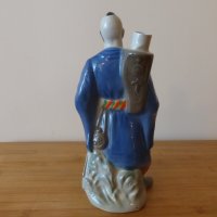 Порцеланова фигура-бутилка Украйна 1990 г 2, снимка 5 - Антикварни и старинни предмети - 42785122