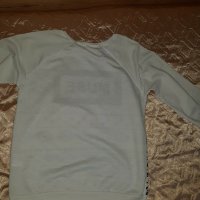 Блузка размер М/Л, снимка 3 - Блузи с дълъг ръкав и пуловери - 30439538