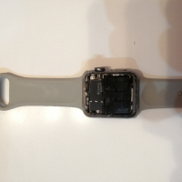 Apple Watch Series 3, снимка 3 - Аксесоари за Apple - 44517535