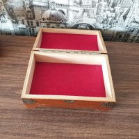 Красива дървена кутия , снимка 2 - Други ценни предмети - 33934582