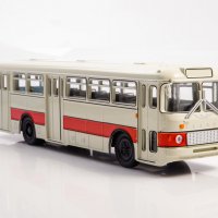 Ikarus 556 градски автобус - мащаб 1:43 на Наши Автобуси моделът е нов в блистер, снимка 1 - Колекции - 37836875