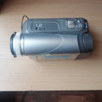 Видеокамера Panasonic NV-GS17, снимка 5 - Камери - 40706474