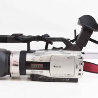 Професионална камера с мини двд касета, снимка 3 - Камери - 30179065