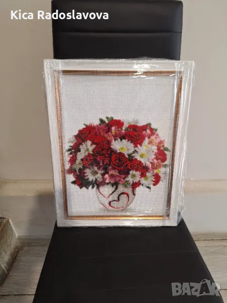 Ваза с цветя , снимка 1