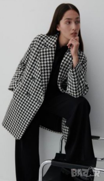 Ново с етикет, Дамско палто Reserved, размер С, снимка 1