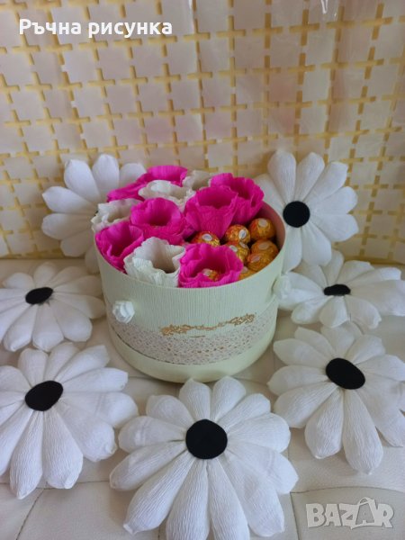 	Кутия с рози от хартия и бонбони фереро, снимка 1