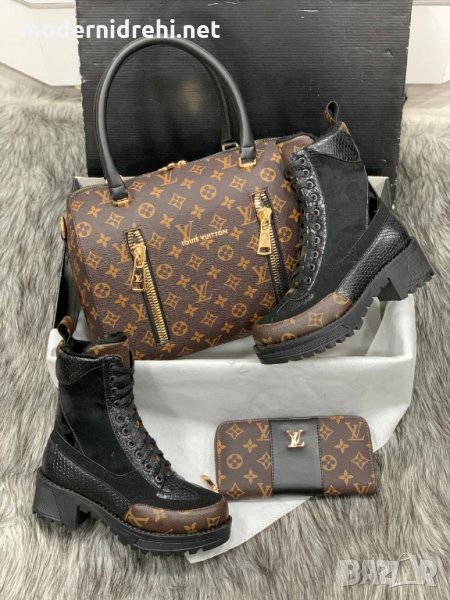 Дамска чанта портфейл и боти Louis Vuitton код 17, снимка 1