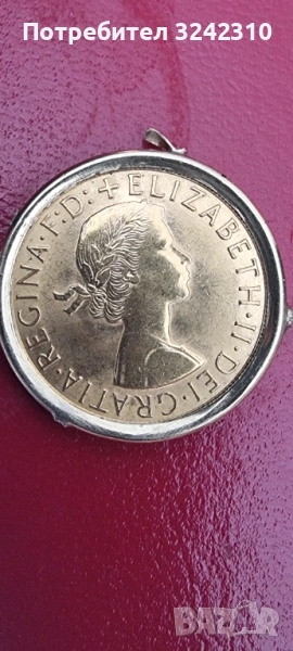Златна британска лира с кралица Елизабет II, снимка 1