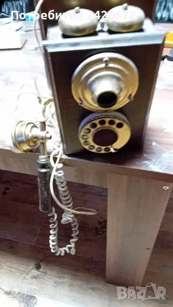 100годишен  ретро  телефон, снимка 1