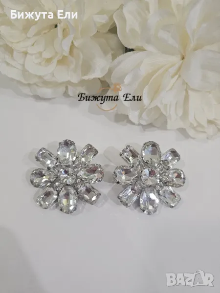 Обеци бели кристали цветя , снимка 1