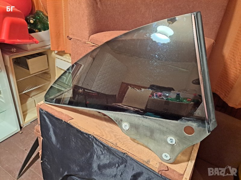 Задно стъкло ляво и дясно  за Мерцедес CLK W 209, снимка 1