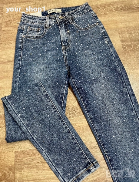 Слим модел дънки с камъни камъчета по кракът , снимка 1