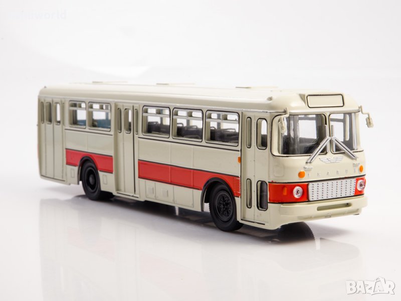 Ikarus 556 градски автобус - мащаб 1:43 на Наши Автобуси моделът е нов в блистер, снимка 1