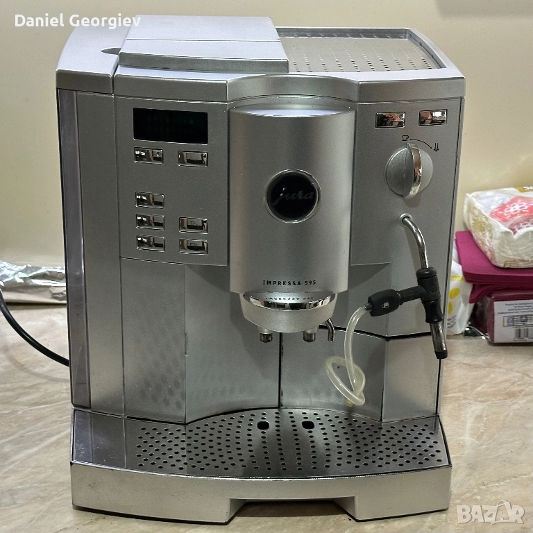Автоматична кафемашина Jura Impressa S95, снимка 1
