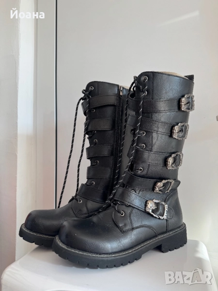 Унисекс Рокерски готик ботуши с катарами и цип - 43 номер, снимка 1
