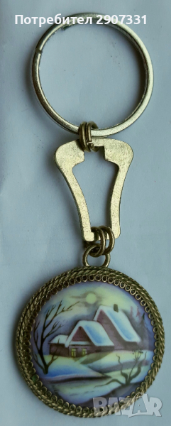 ключодържател от завода Волгоцеммаш,ссср. ръчно рисувани върху керамика, снимка 1
