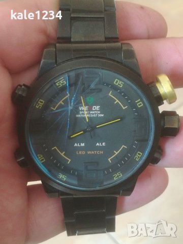 Мъжки часовник WEIDE. Масивен модел. Аналог - дигитал. Ana-digi. Sport watch. Japan move. , снимка 3 - Мъжки - 40598969