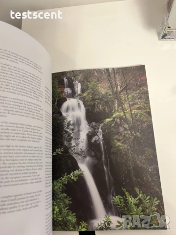 Есклузивна Limited Edition книга Creed промоционална Creed Magazine 1760 Issue 6 списание парфюмерия, снимка 7 - Художествена литература - 52164269