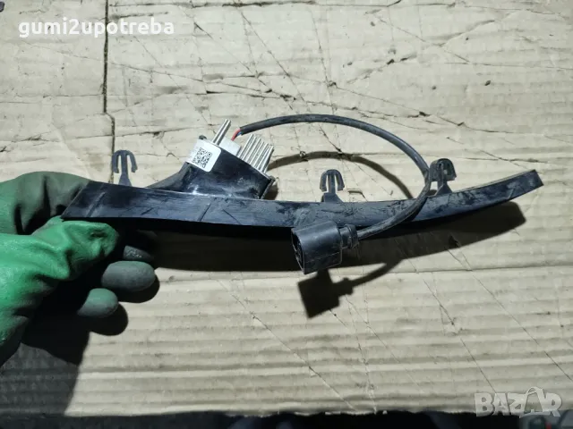 Светлина за Мъгла Лява Задна Броня VW ID.3 E11 pro, снимка 2 - Части - 48342531